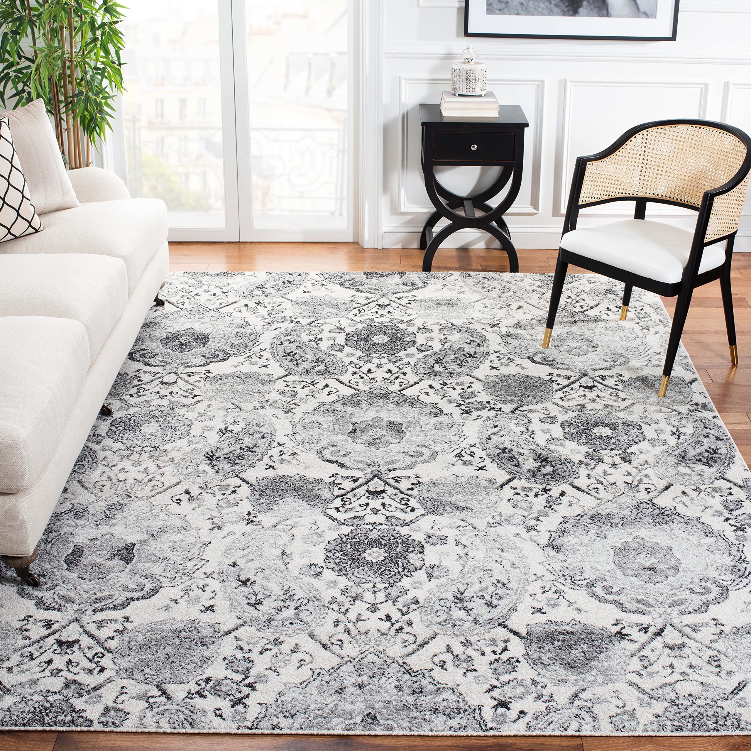 SAFAVIEH Madison Collection Area Rug - 8' x 10', Cream & Silver, Boho Chic Glam Paisley Design, Non-Shedding & Easy Care, Ideal
